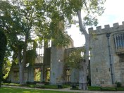 Sudeley Castle with ruins of banqueting hall