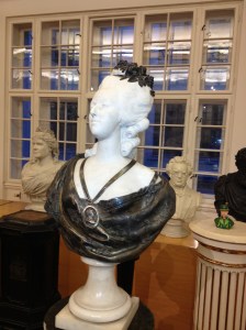 MarieAntHofmobil11-12