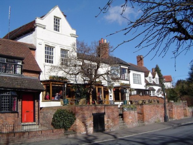 The_Dirty_Duck,_Waterside,_Stratford_on_Avon_-_geograph.org.uk_-_607409