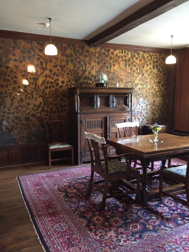 ce7395d3-8247-4959-a686-d16f4c667f4c